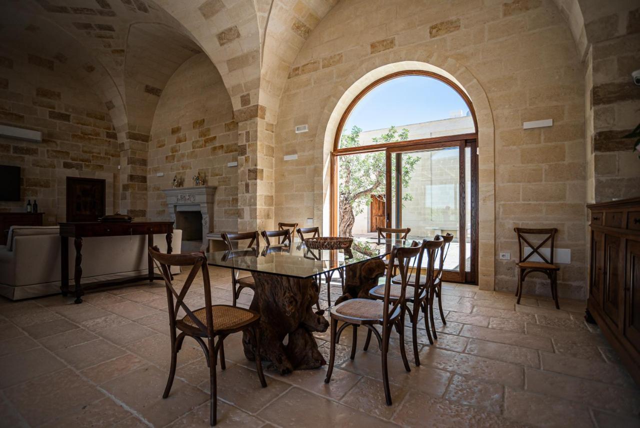 Masseria Torleanzi Wine Relais San Pietro Vernotico Exterior photo