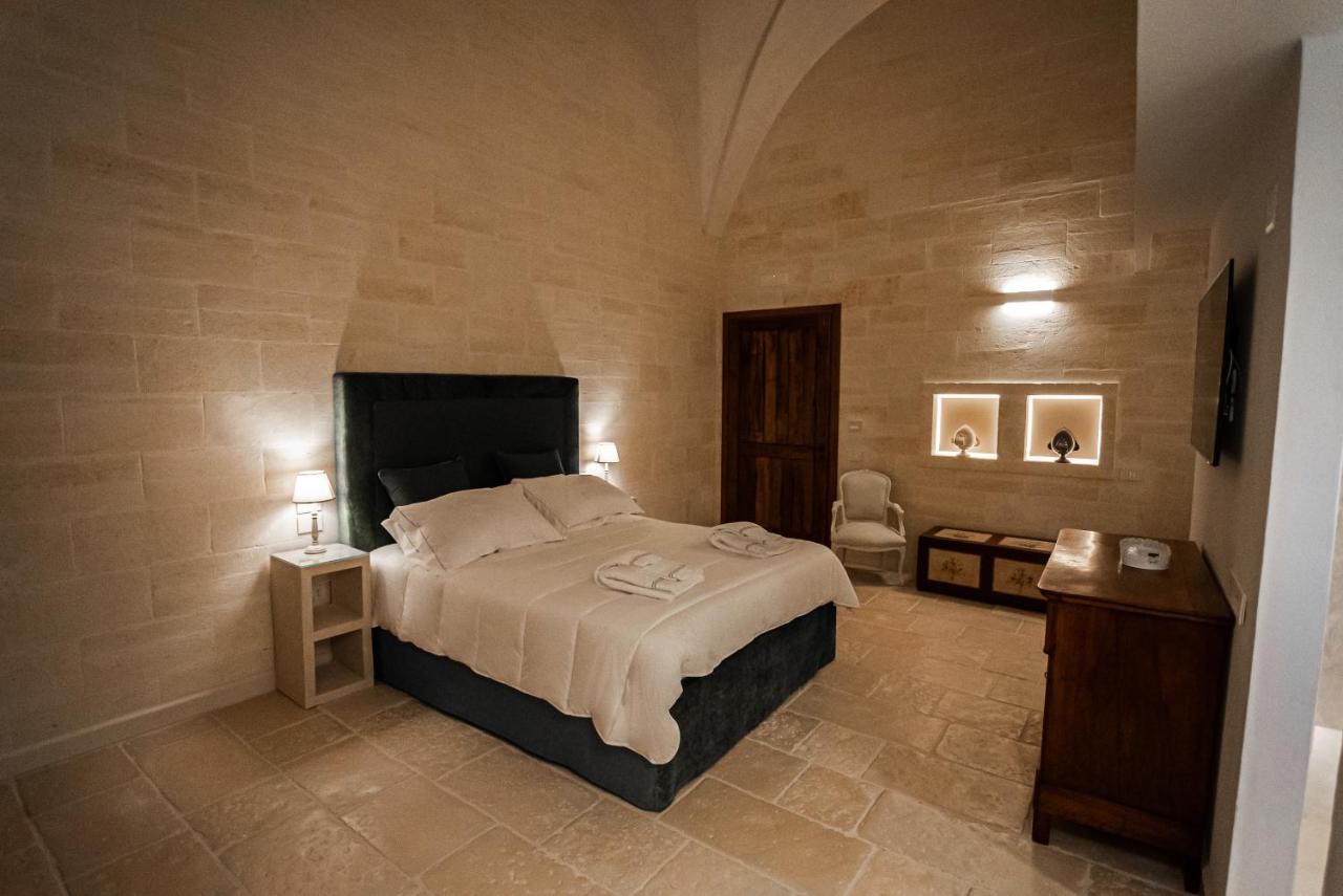Masseria Torleanzi Wine Relais San Pietro Vernotico Exterior photo
