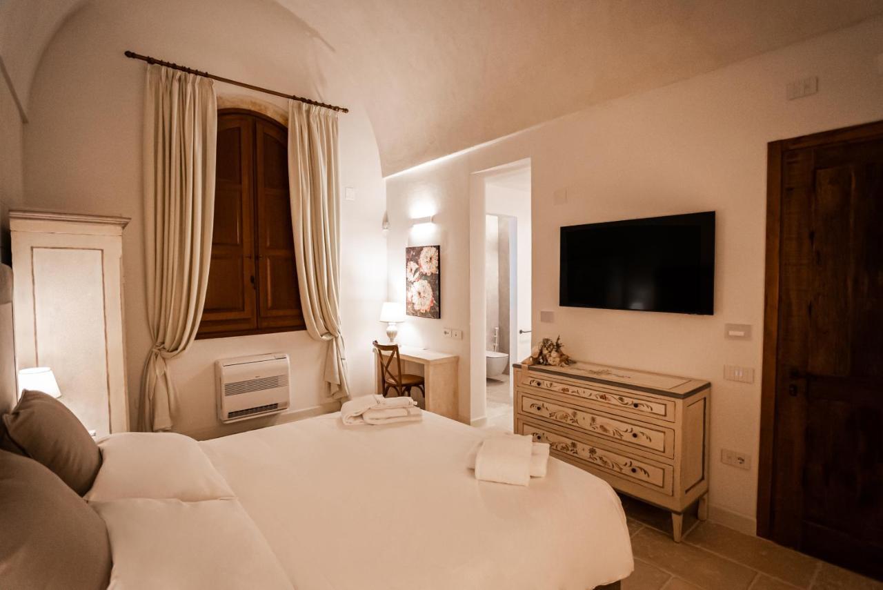 Masseria Torleanzi Wine Relais San Pietro Vernotico Exterior photo