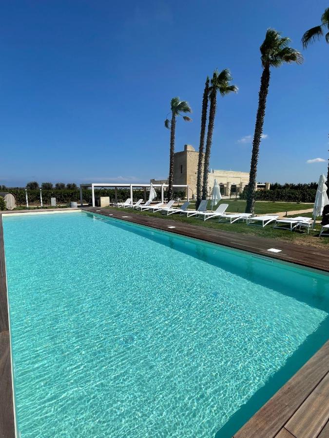 Masseria Torleanzi Wine Relais San Pietro Vernotico Exterior photo