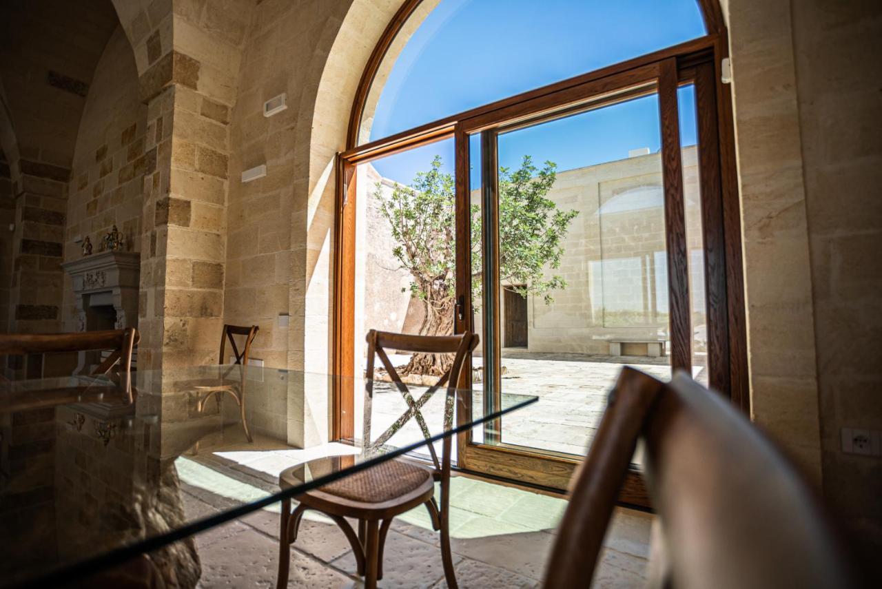 Masseria Torleanzi Wine Relais San Pietro Vernotico Exterior photo