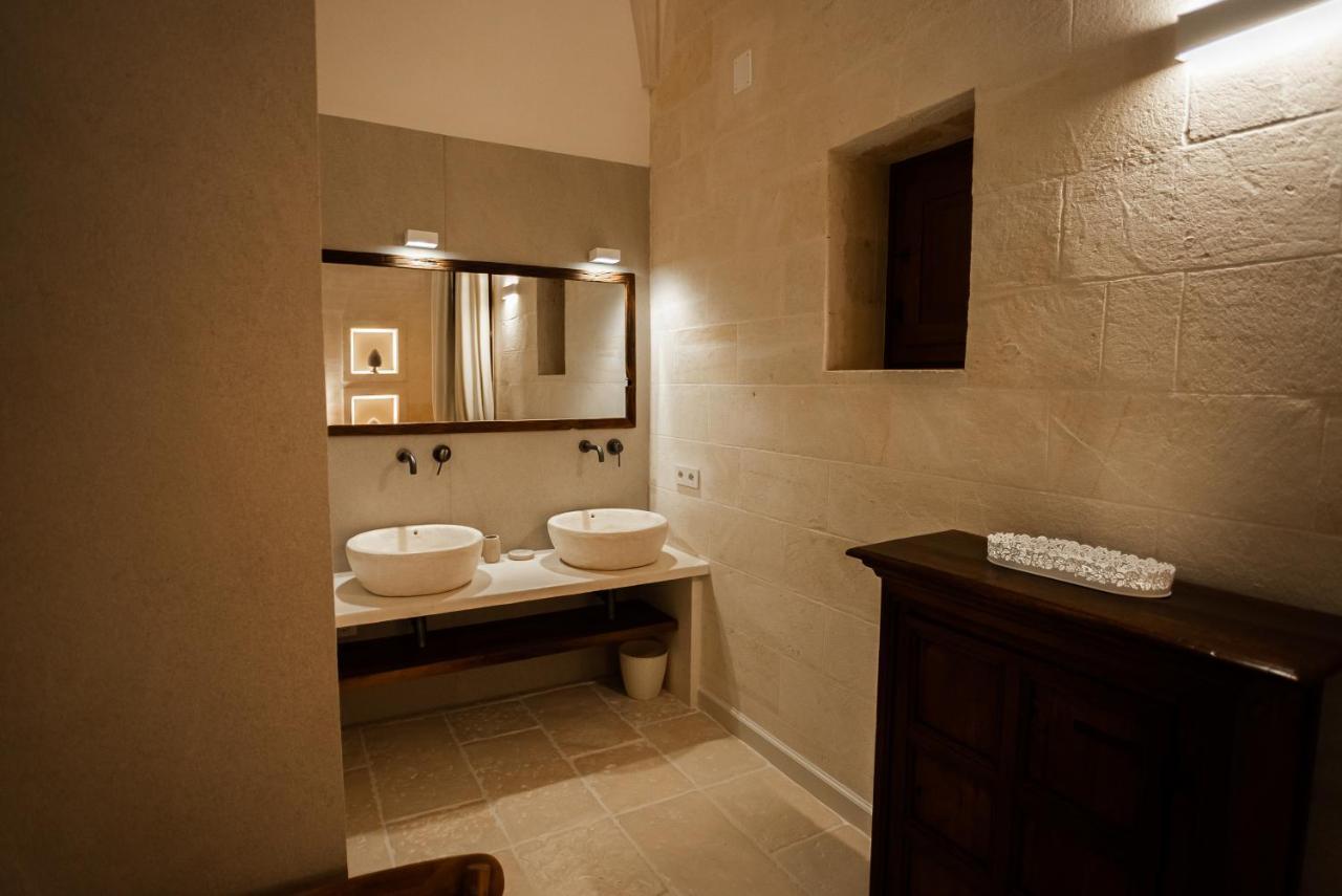 Masseria Torleanzi Wine Relais San Pietro Vernotico Exterior photo