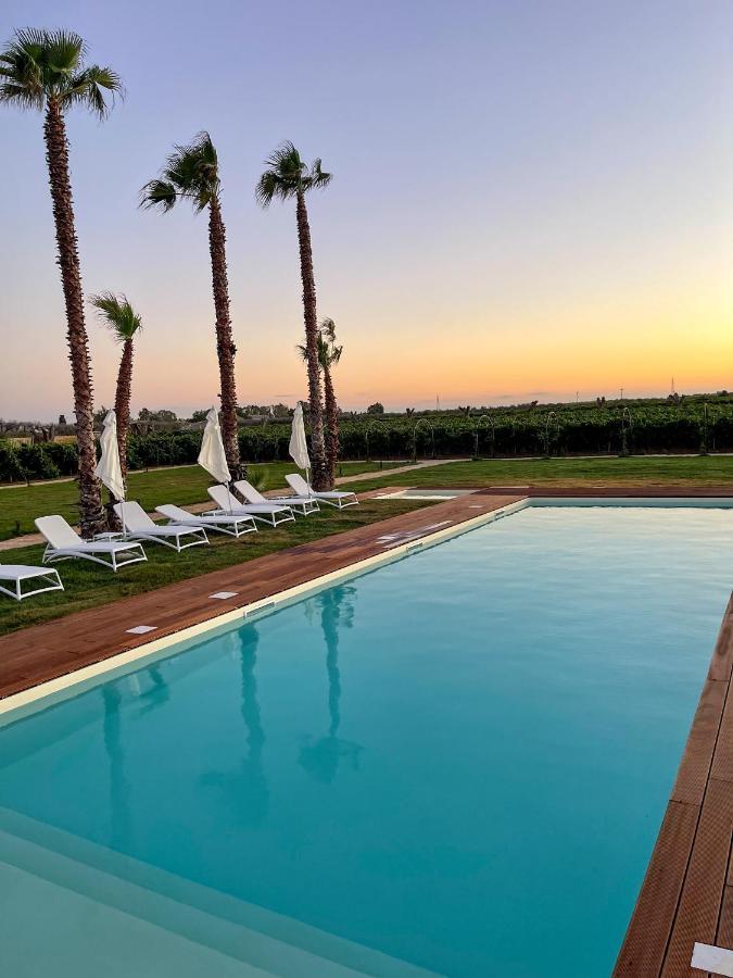 Masseria Torleanzi Wine Relais San Pietro Vernotico Exterior photo