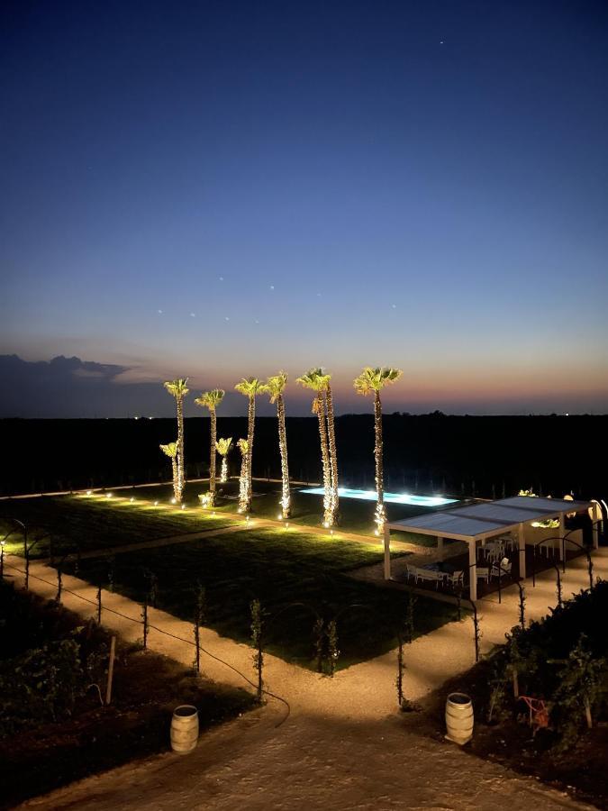 Masseria Torleanzi Wine Relais San Pietro Vernotico Exterior photo
